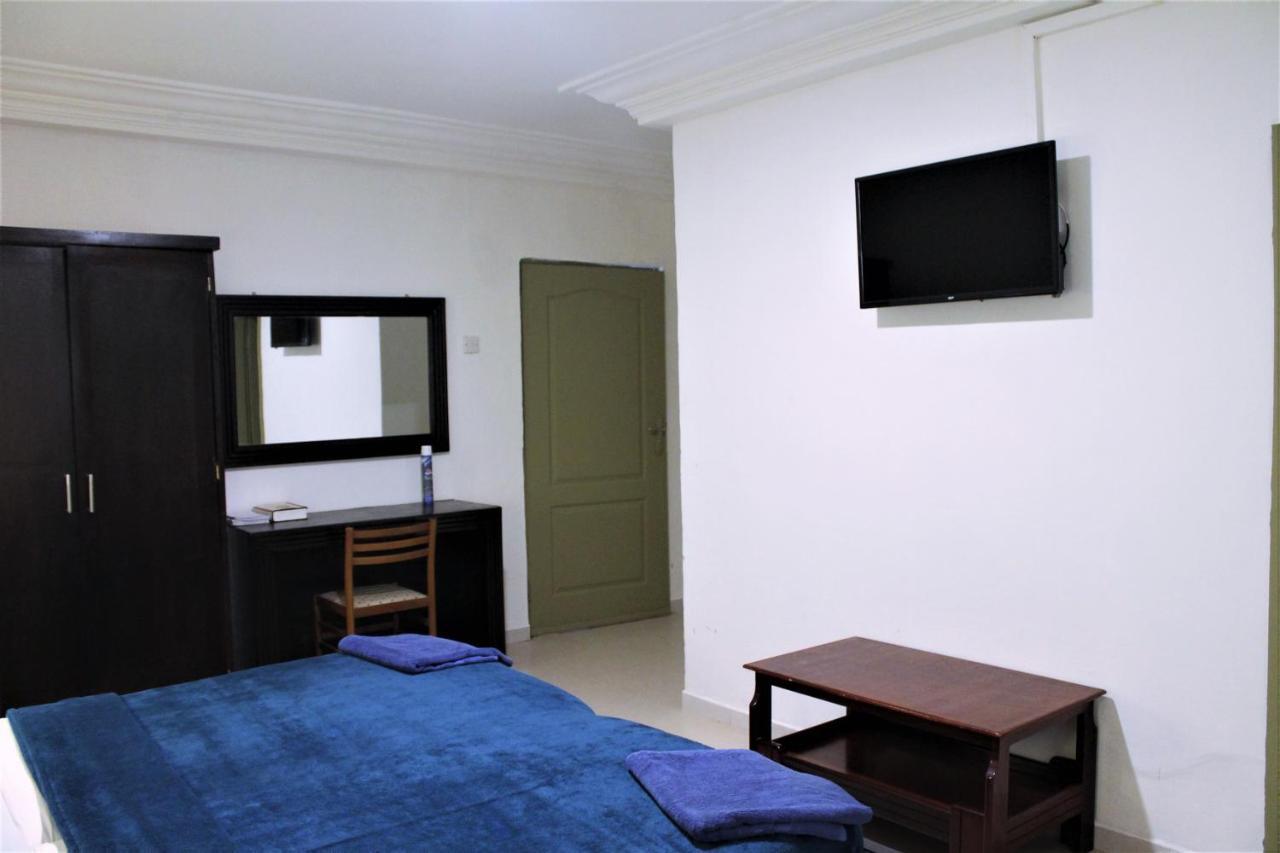 Badala Park Hotel Kotu Exterior photo